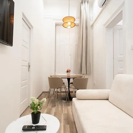 아파트 Cozy Center E40 *