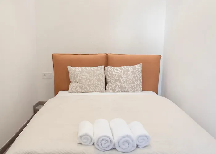 Apartament Cozy Center E40 *